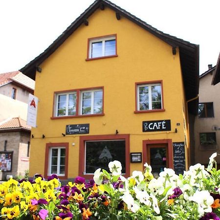A Cote Bed & Breakfast Motiers Екстериор снимка