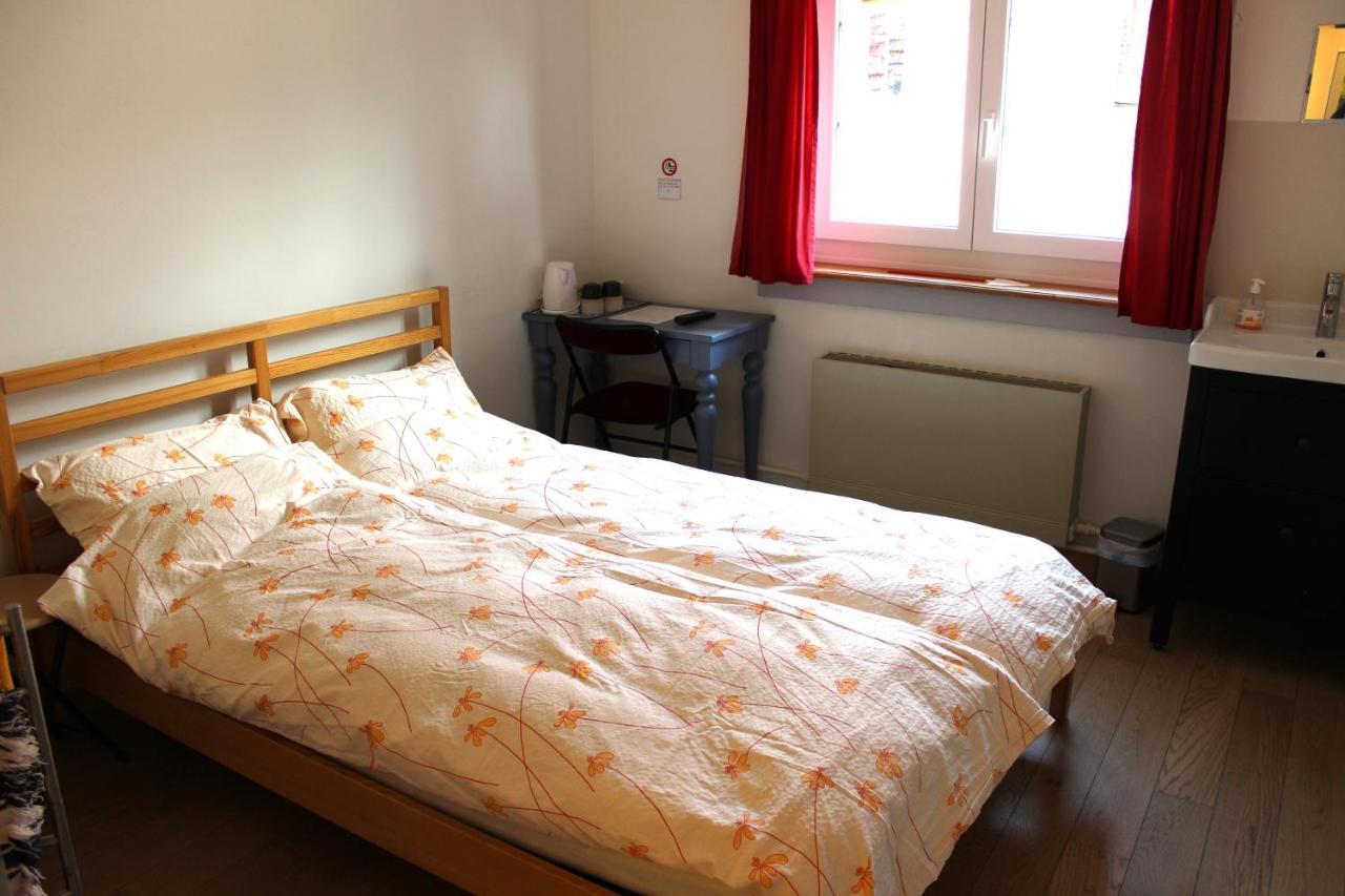 A Cote Bed & Breakfast Motiers Екстериор снимка